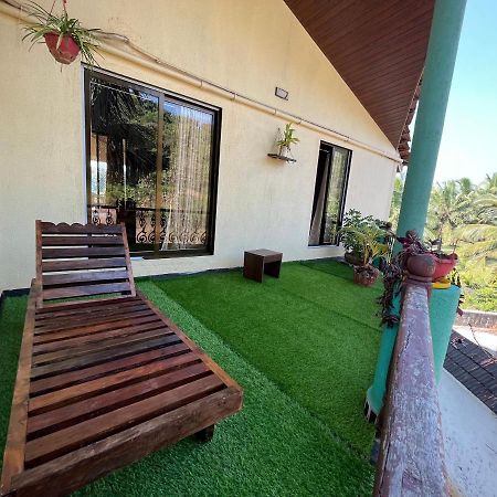 Rutu Enclave Bed & Breakfast Murūd Екстериор снимка