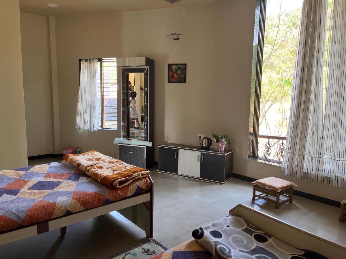 Rutu Enclave Bed & Breakfast Murūd Екстериор снимка