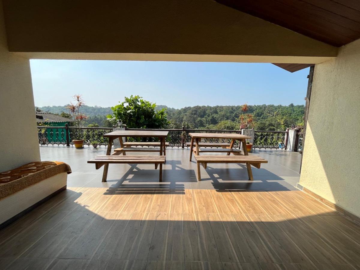 Rutu Enclave Bed & Breakfast Murūd Екстериор снимка