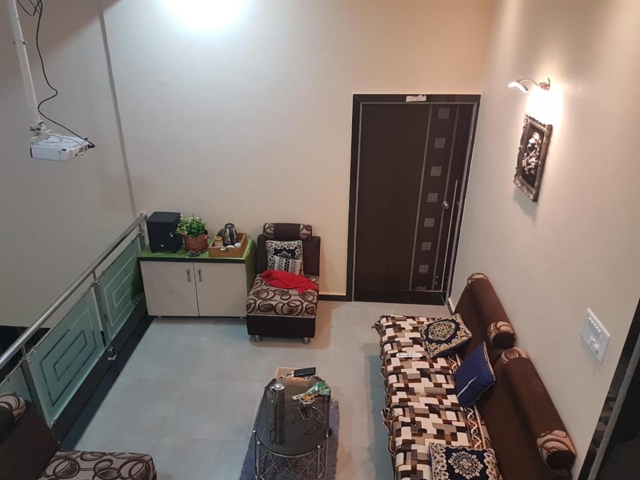 Rutu Enclave Bed & Breakfast Murūd Екстериор снимка