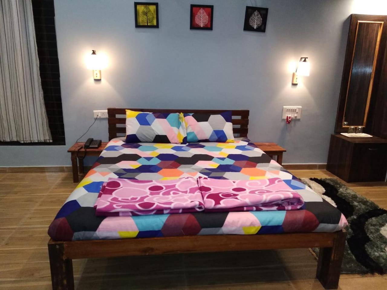 Rutu Enclave Bed & Breakfast Murūd Екстериор снимка