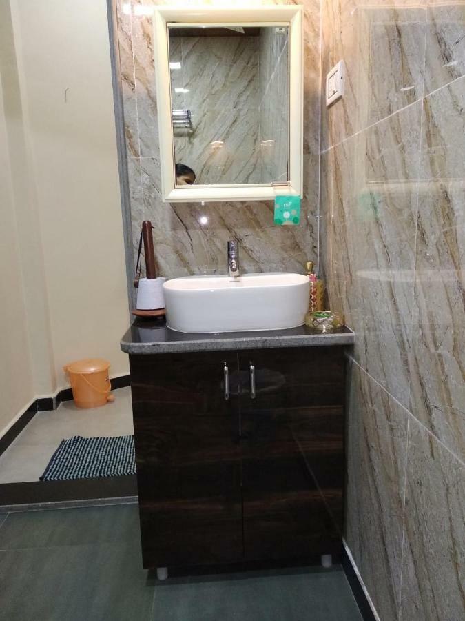 Rutu Enclave Bed & Breakfast Murūd Екстериор снимка